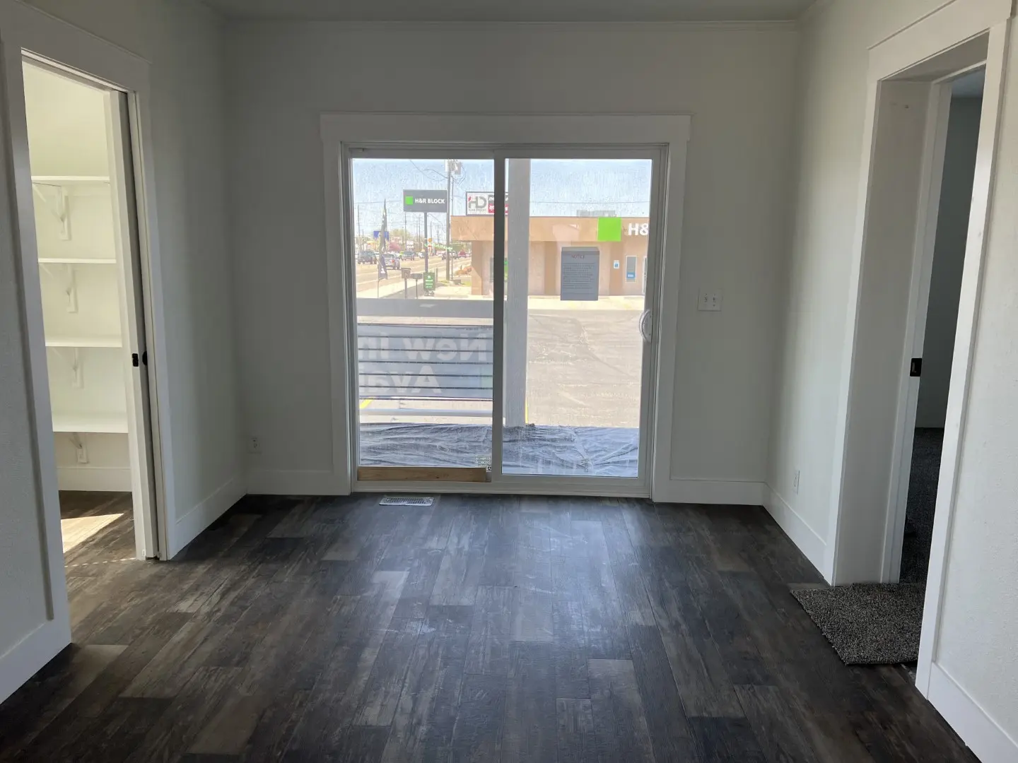 3262H mobile home dining room